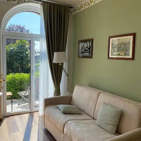 Lejlighed Rubino Con Giardino E Jacuzzi Vista Stresa