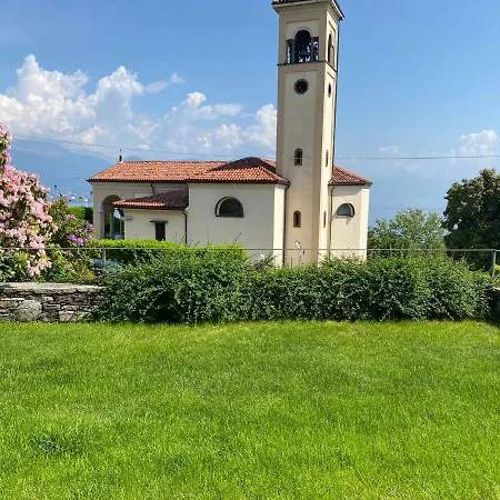 Rubino Con Giardino E Jacuzzi Vista 斯特雷萨