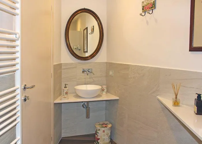 Rubino Con Giardino E Jacuzzi Vista 스트레사