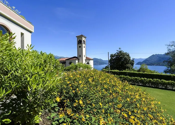 Rubino Con Giardino E Jacuzzi Vista 스트레사